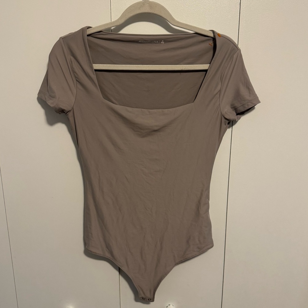 Abercrombie & Fitch Soft Matte Seamless Tee Bodysuit